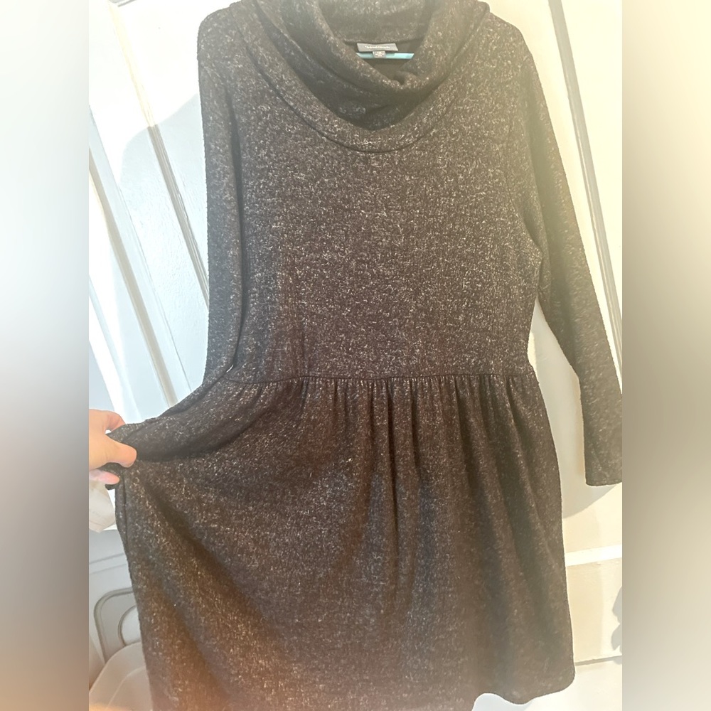 Modcloth Soft & Cozy Dark Grey Long Sleeved Mini Dress w/ Pockets Barely Worn